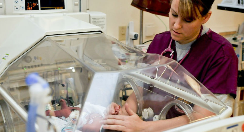 nurse ICU resized pixlr