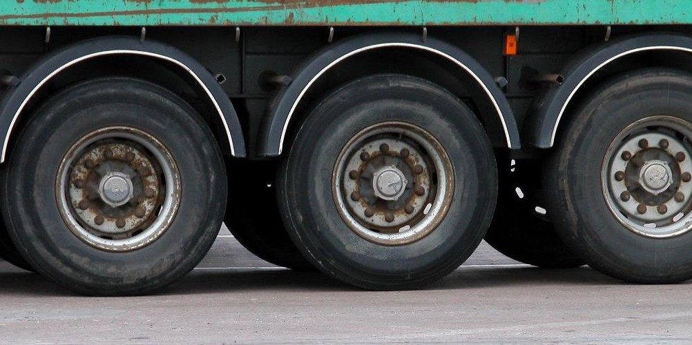 truck tires small pixlr