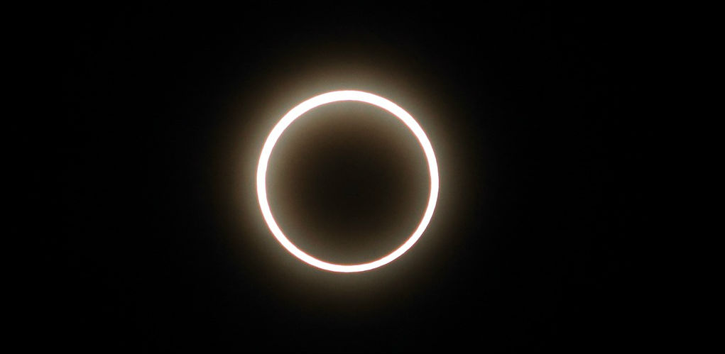 solar eclipse pixlr
